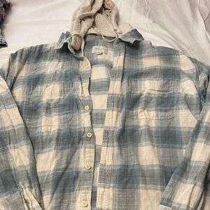 American Eagle Outfitters Blue and White Plaid Shirt Size XL